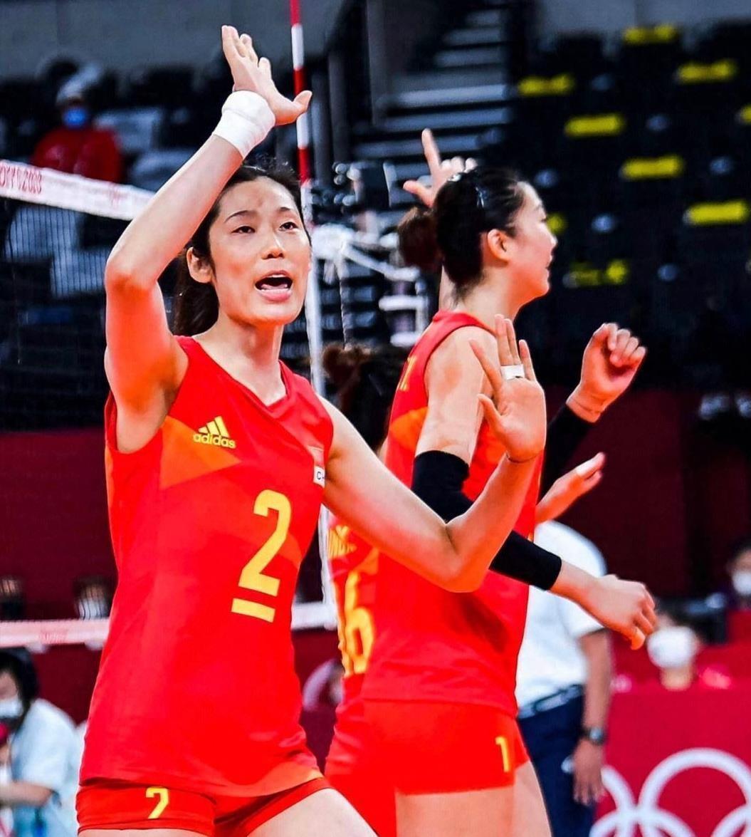 复仇之战！朱婷率领巴西队成功夺冠