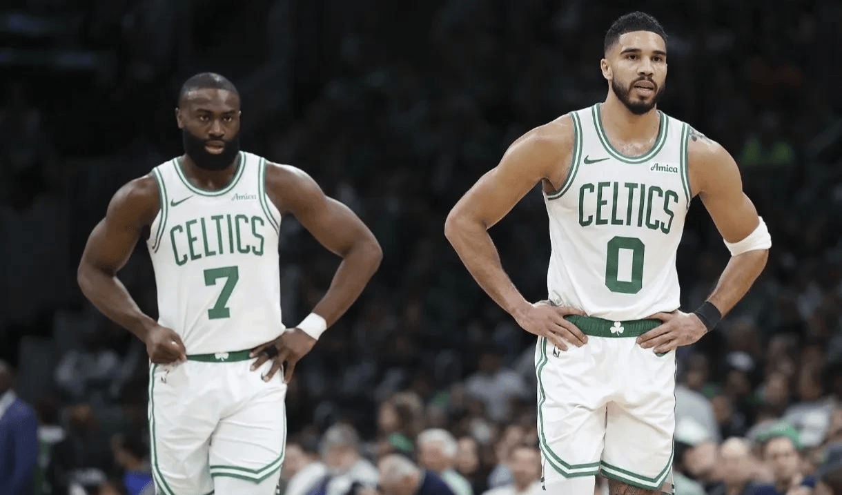 凯尔特人官方公布新规，唐斯引发争议，复出首战轰40分球迷热议！